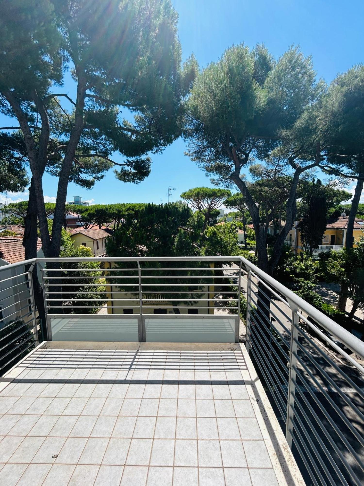 Damiano Chiesa Flexrent - Abissinia Apartment Riccione Exterior photo